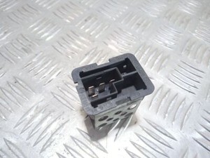 Opel Zafira A 2000 Heizungslüfter Regler Widerstand 90559834 Diesel UST88457