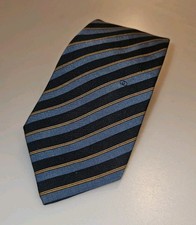 Made In Italy-GUCCI Silk/Wool Necktie In Excellent Condition