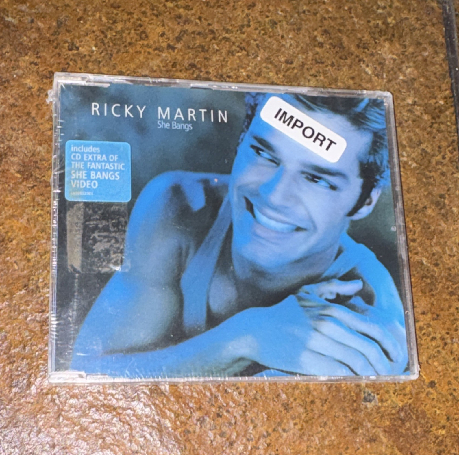 Ricky Martin She Bangs CD Single Pop Sony Music 2000 CD Extra Jewel Case