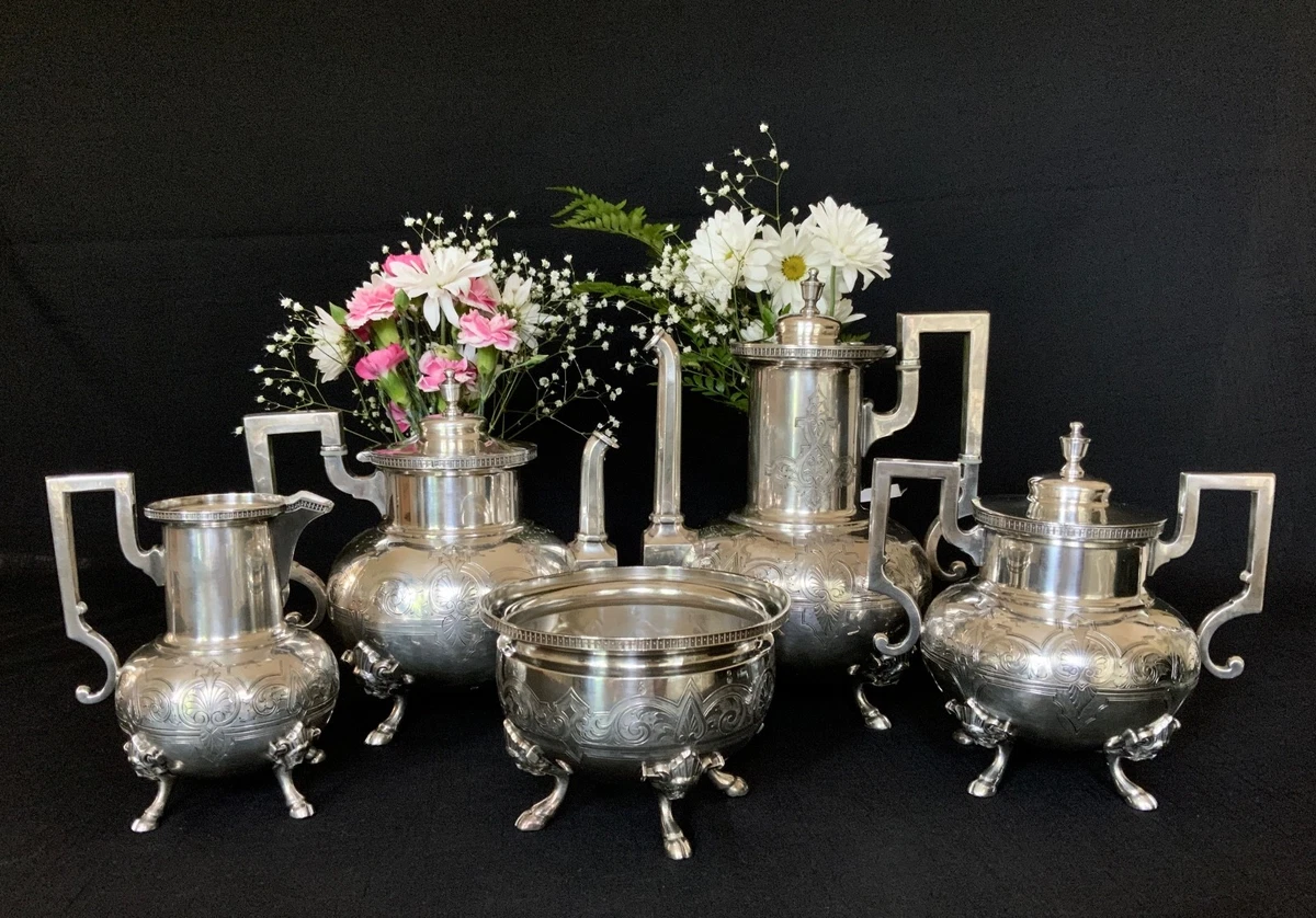 Meriden Britannia 1850-1899 Antique US Silver-Plated Teapots