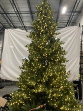 GENERIC 9FT CHRISTMAS TREE WITH LIGHTS - GREEN