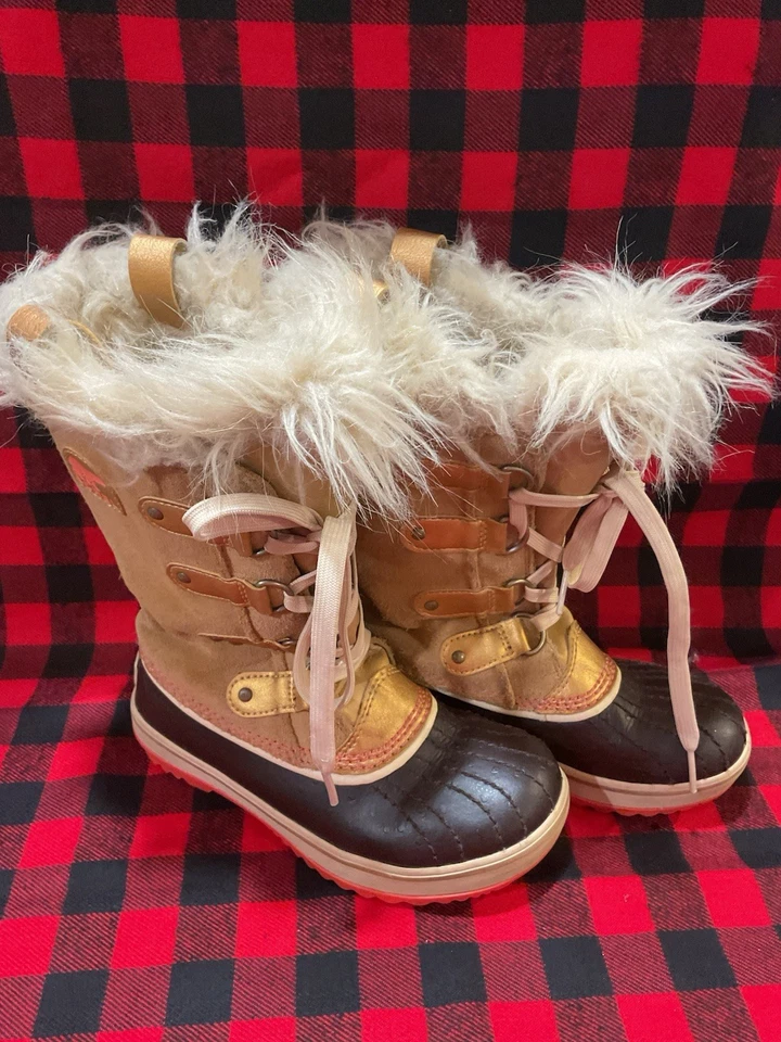 Girls Sorel Tofino II Faux Fur Lined Waterproof Size US 1 Snow Boots - Image 4 of 4