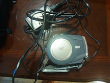Canon DC210 DVD Camcorder, 35x Optical/1000x Digital Zoom, 2.7" LCD, USB