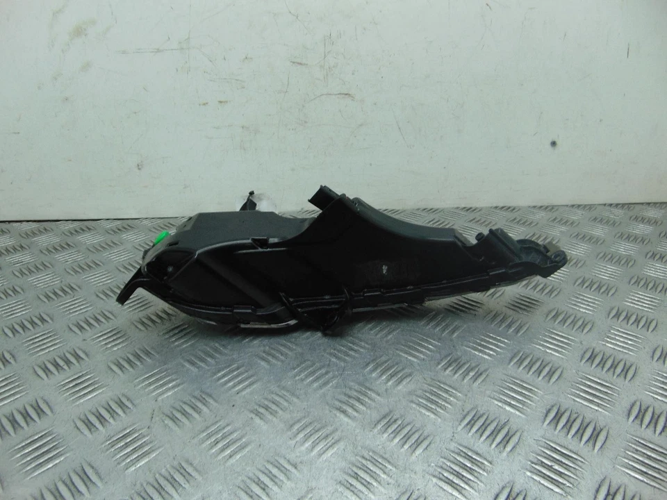 Luz lateral derecha Peugeot 308 O/S/día/luz de funcionamiento 3 pines 2013-2021S Foto 4 de 4