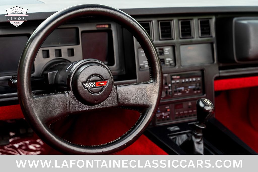 1988  Chevrolet Corvette   | C4 Corvette Photo 10