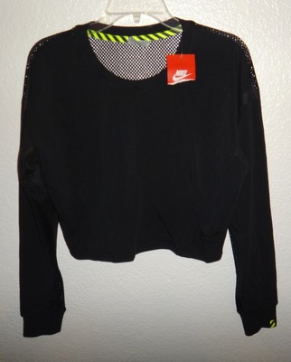 nike track and field crop top