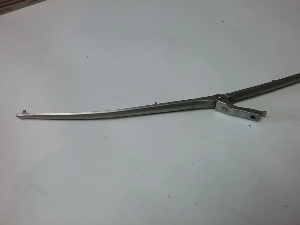 Brazo de recarga de limpiaparabrisas Chevelle Buick Skylark Pontiac GTO 1964--1967 Trico #457 Foto 2 de 4