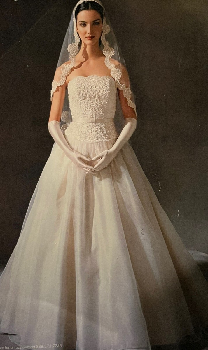 NEW Oleg Cassini Strapless Embellished Pearls Lace Ivory Wedding Gown Dress 10 NEW Oleg Cassini Strapless Embellished Pearls Lace Ivory Wedding Gown Dress 10