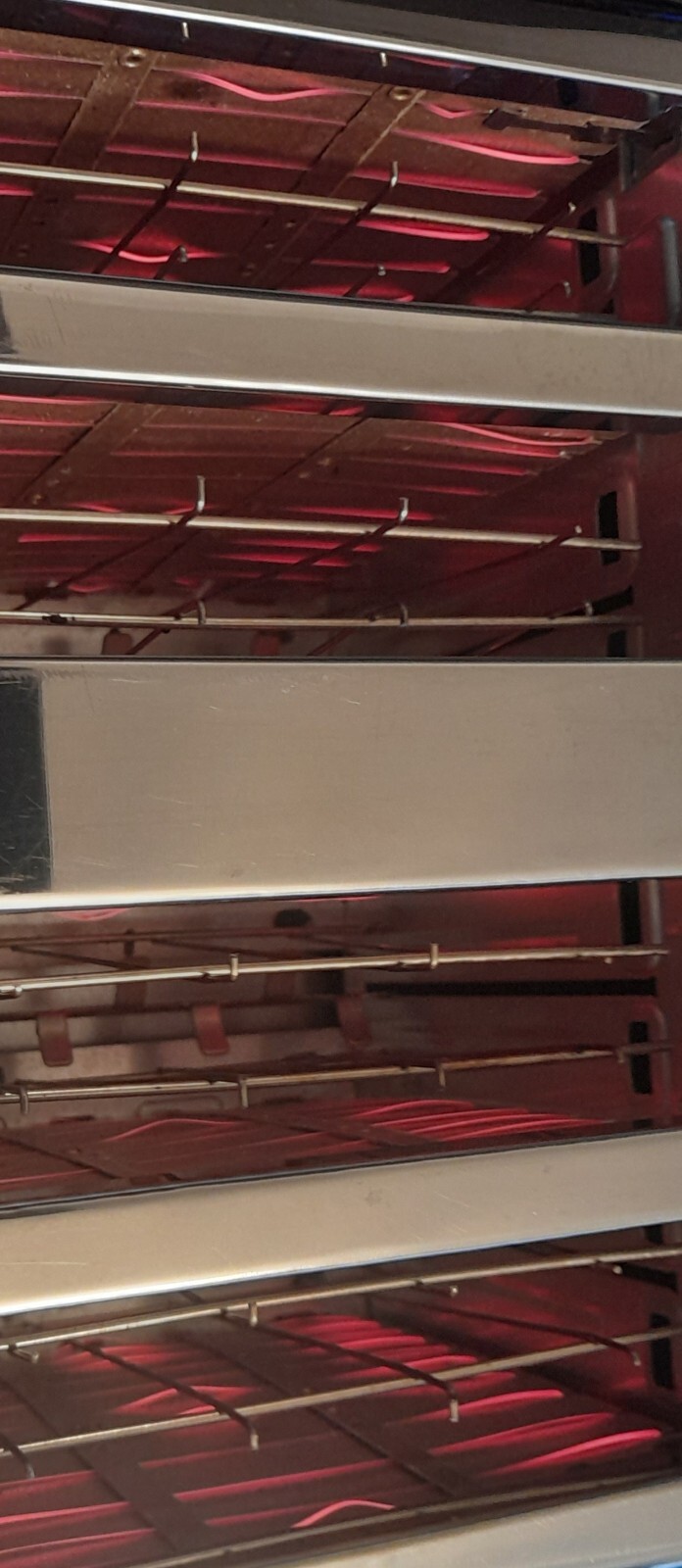 Breville VTT786 Curve 4 Slice Toaster 1650W Black 5011773060912 eBay