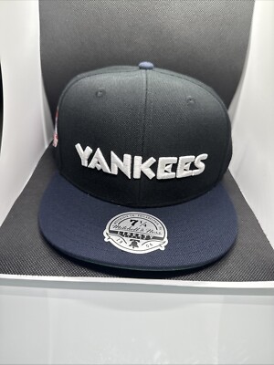 New York Yankees 2024 Lids Exclusive Topps Chrome Mitchell