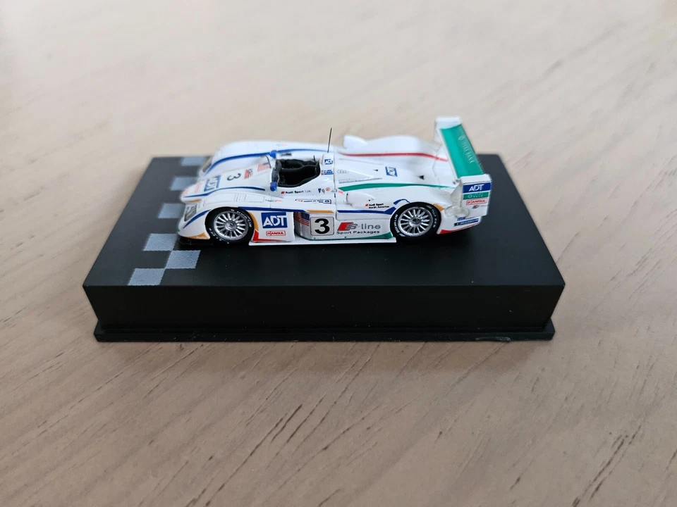 Audi R8 LMP1 2005 Le Mans ganador 1/87 modelos Spark Kristensen Lehto Werner Foto 4 de 4