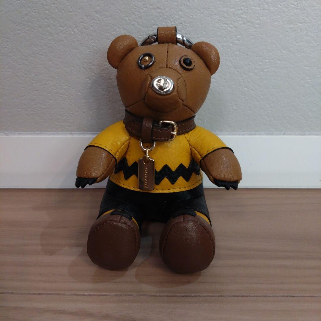 キーホルダー・キーリング COACH Peanuts Charlie Brown Bear 5403 Coach Peanuts Leather Charlie Brown Bear Collectible Bag