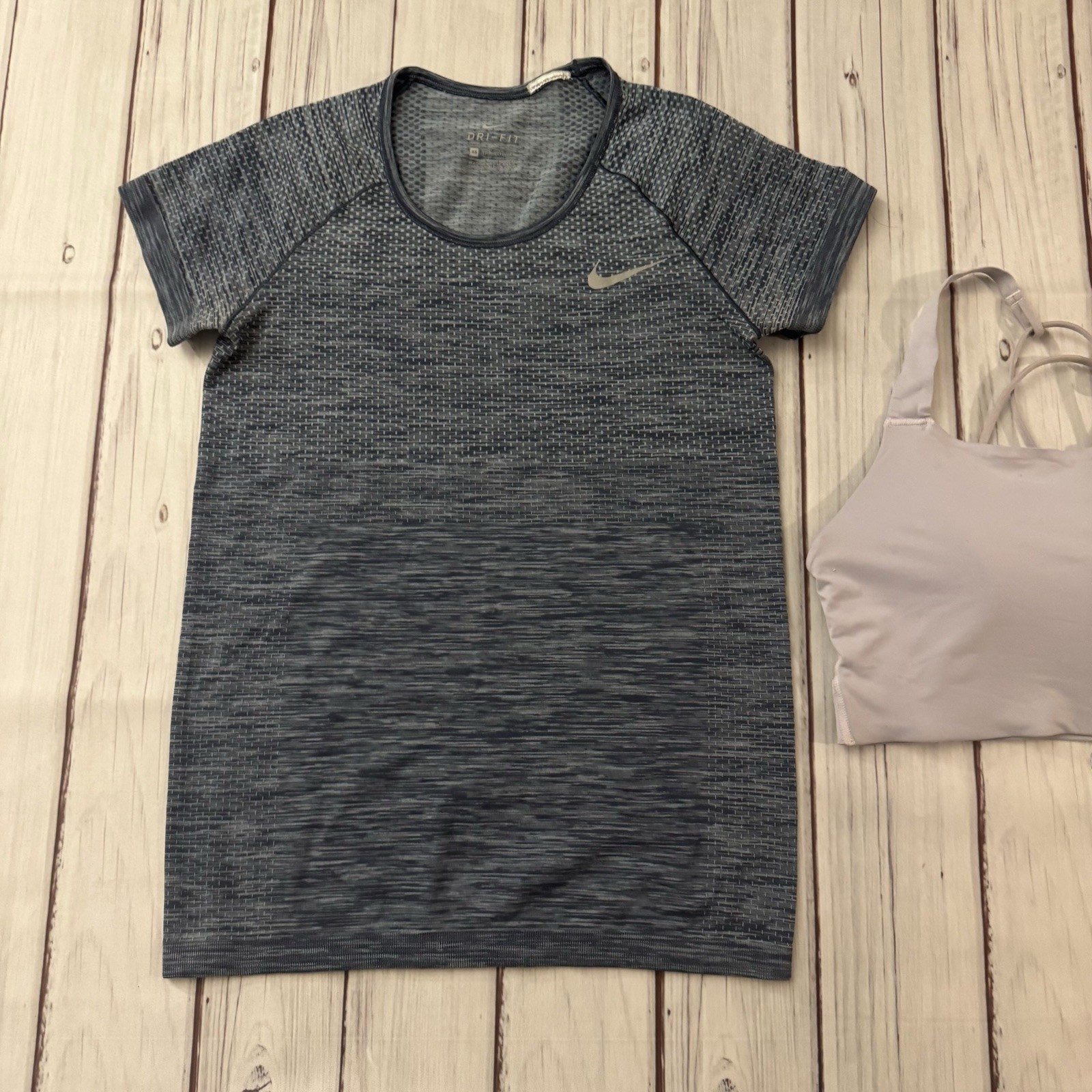 Nike Dri-Fit Athletic T-Shirt & Light Support Sports Bra Set XS Workout Active thumbnail 2