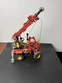 LEGO 8854 TECHNIC PNEUMATIC POWER CRANE SET NO MANUAL/BOX For Parts or rebuild