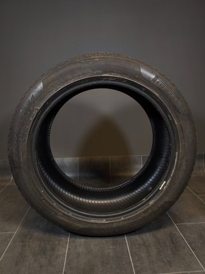 1 Winterreifen 275/45R21 107V Pirelli Scorpion Winter DOT 3522