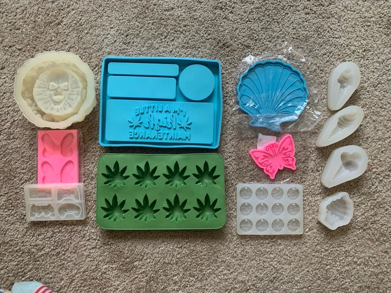 Resin Silicone Mold Bundle 12pcs Pot Leaf Ash Tray Zodiac Charms Ice Cream Molds
