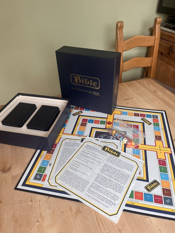 bible challenge board game complete in very good condition