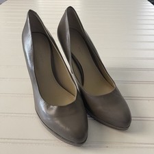 Nine West Women 6M Classic Brown Leather Pump Stiletto Heels Pointed Toe Slip On