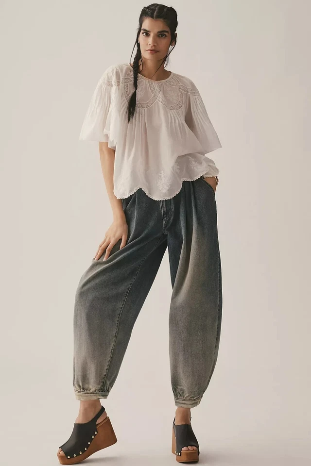 Anthropologie Pilcro Pleated High-Rise Balloon-Leg Jeans Size 28 NWT Denim Blue