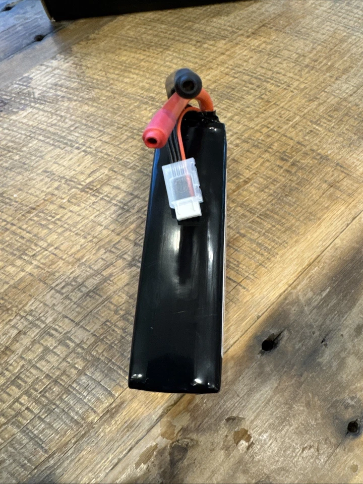 True Spec Extreme Graphene V2 11.1 6400 mAh 150c 401PF - Image 4 of 4