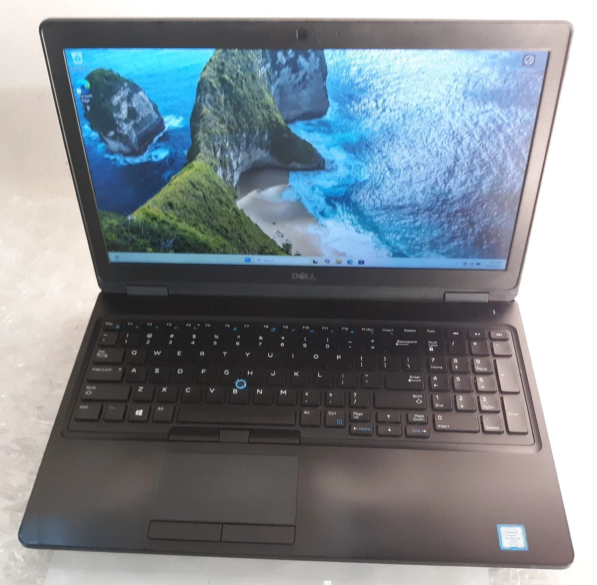 Dell Intel Core i5 7th Gen. PC Laptops & Netbooks 256 GB SSD