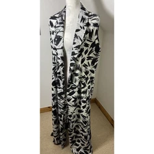 Liquorish Blouse Cover Up Longline Size S M Black & White Beach Open BNWT