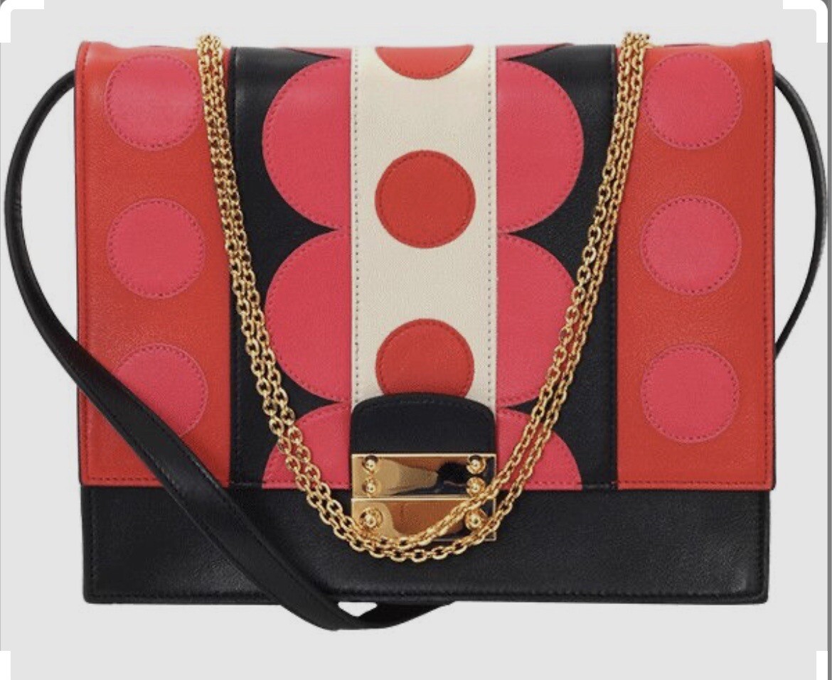 VALENTINO| (4W0EB104 AJB A03 / 4W2EB104 AJB A03) Valentino Garavani HWB00831-ACAR03 N64 Close Up Flap Bag | eBay