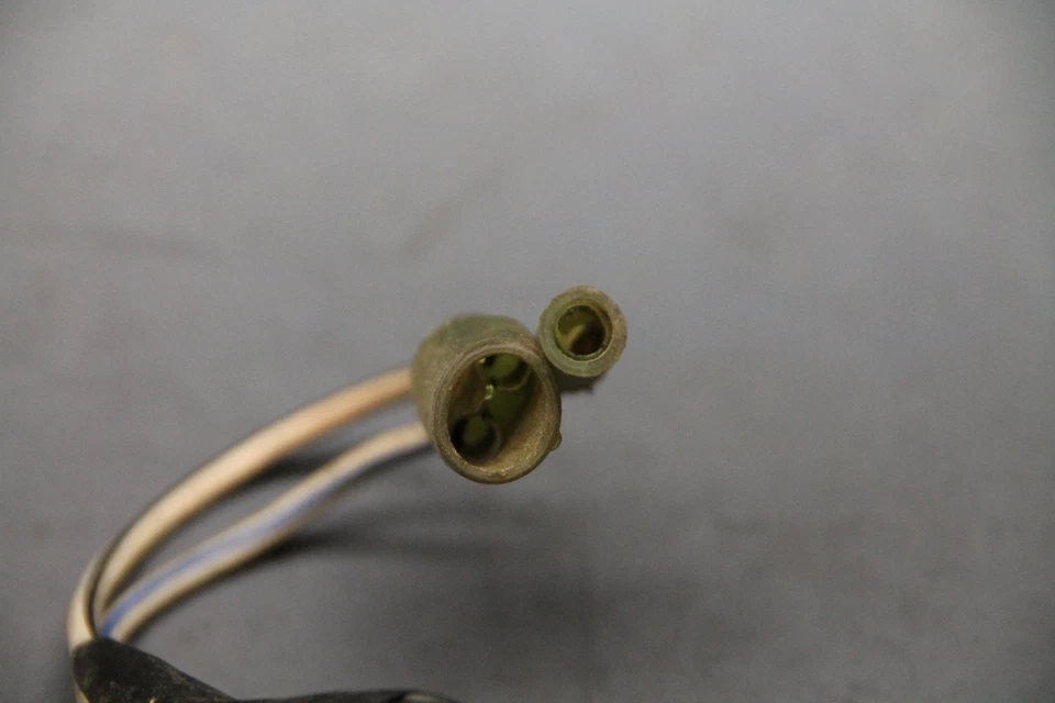 1982 KAWASAKI KZ440G FUSE BOX 26004-1014 - Image 3 of 4