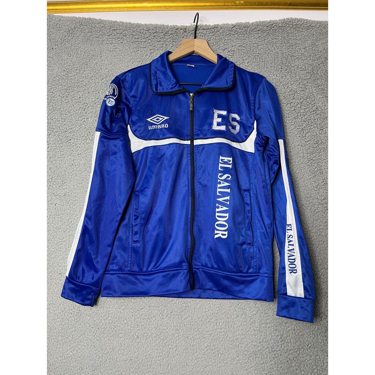 Umbro El Salvador Football Soccer Jacket Small Full Zip