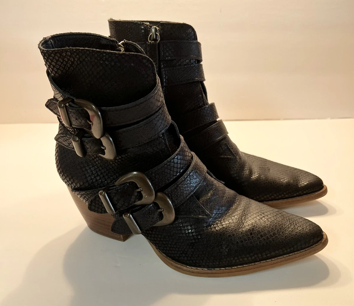 Matisse top snake boots