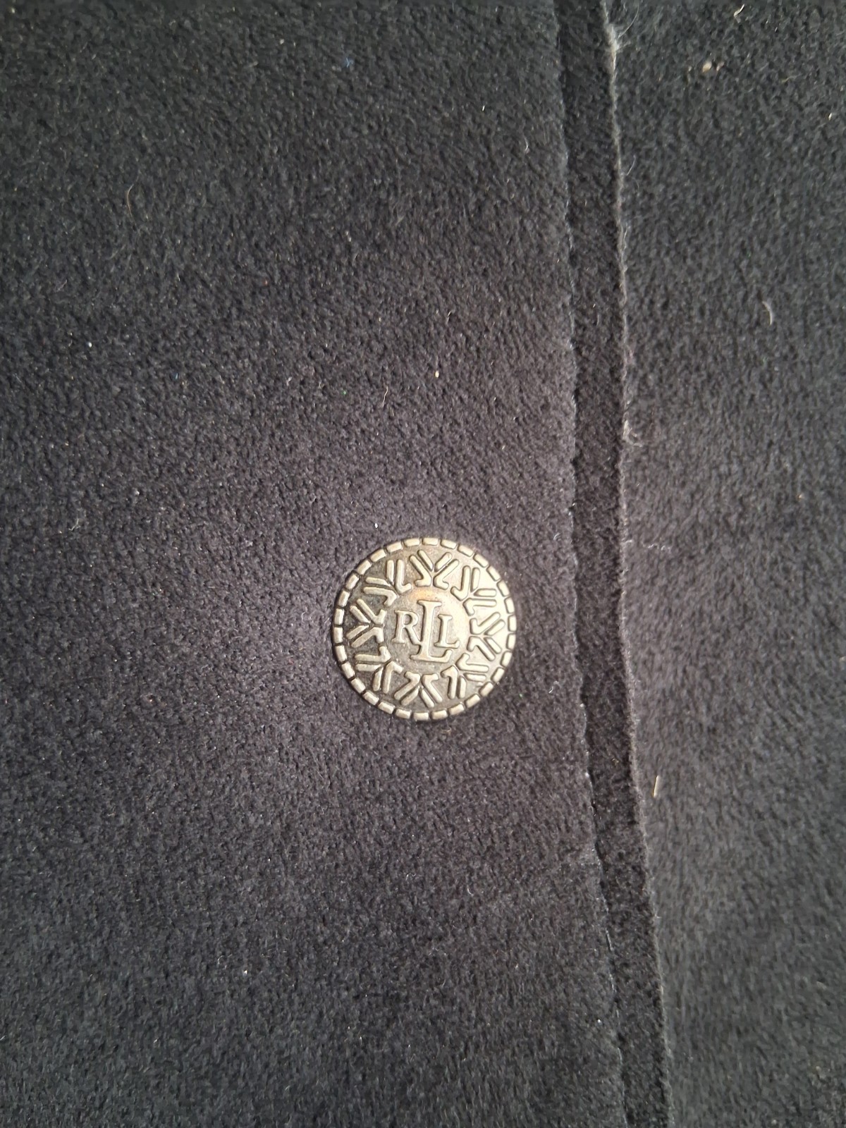 Picture 3 of 9