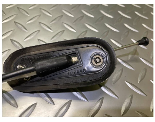 Genuine Daihatsu Hijet S110P Radio Antenna Rod Antenna - Image 3 of 4