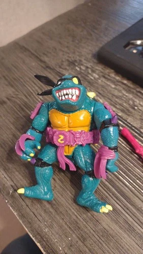 1990 Slash TMNT Teenage Mutant Ninja Turtles Purple Belt Vintage Figure NM