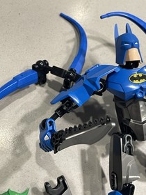 LEGO Batman 4526 DC Superheroes Figures Bionicle Hero Factory incomplete 