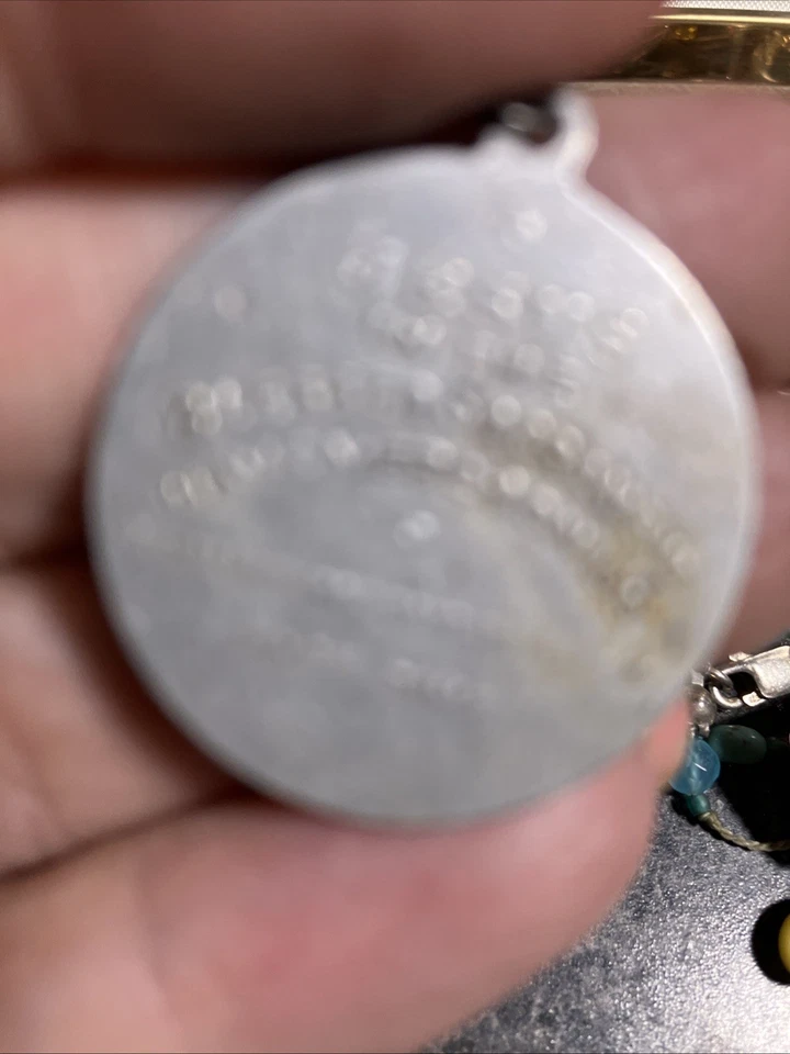 Lote De Colección Rosarios Trabajos Lágrimas, Crucifijo de Madera, Vidrio y Medallón Sobre Cinta Foto 3 de 4