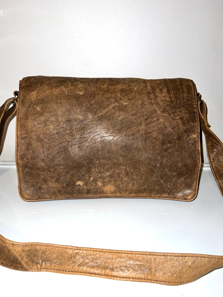 Bolsa carteiro SCULLY 100% couro bovino fecho superior aba alça ajustável - Imagem 2 de 4