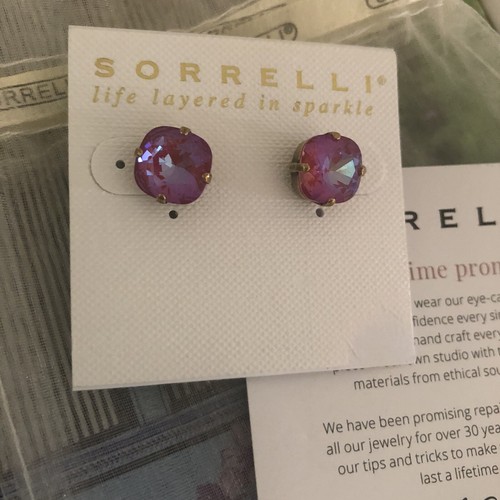 Sorrelli DUCHESS - Halcyon Stud Pink Earrings Style EDH25AGDCS - Picture 7 of 8