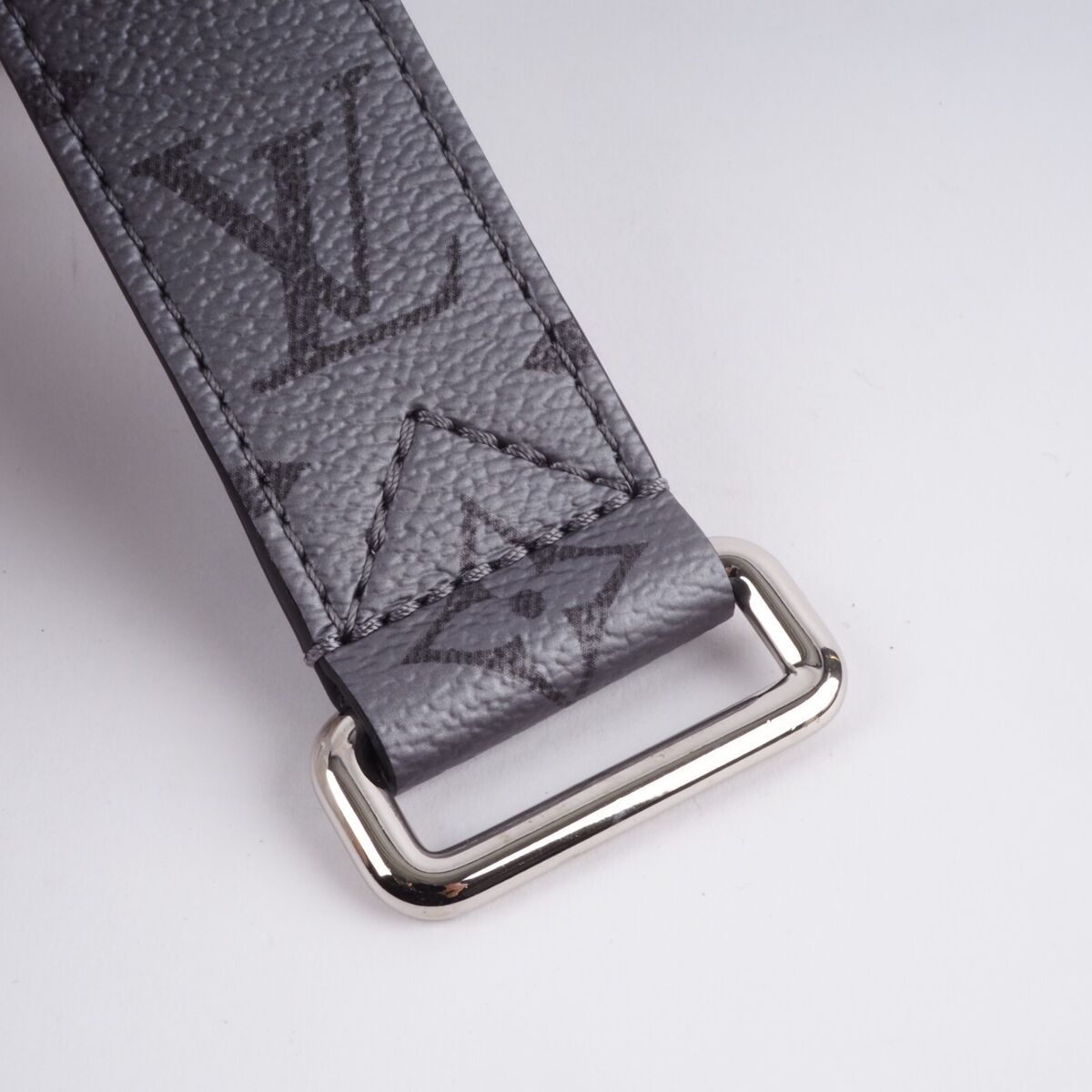 LOUIS VUITTON Monogram Eclipse Reverse Shoulder Strap for LOUIS VUITTON Monogram Eclipse Reverse Shoulder Strap for