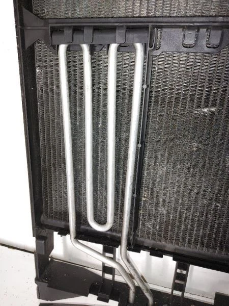 BMW 550I 2007 condensador de aire acondicionado/refrigerador PS Foto 3 de 4