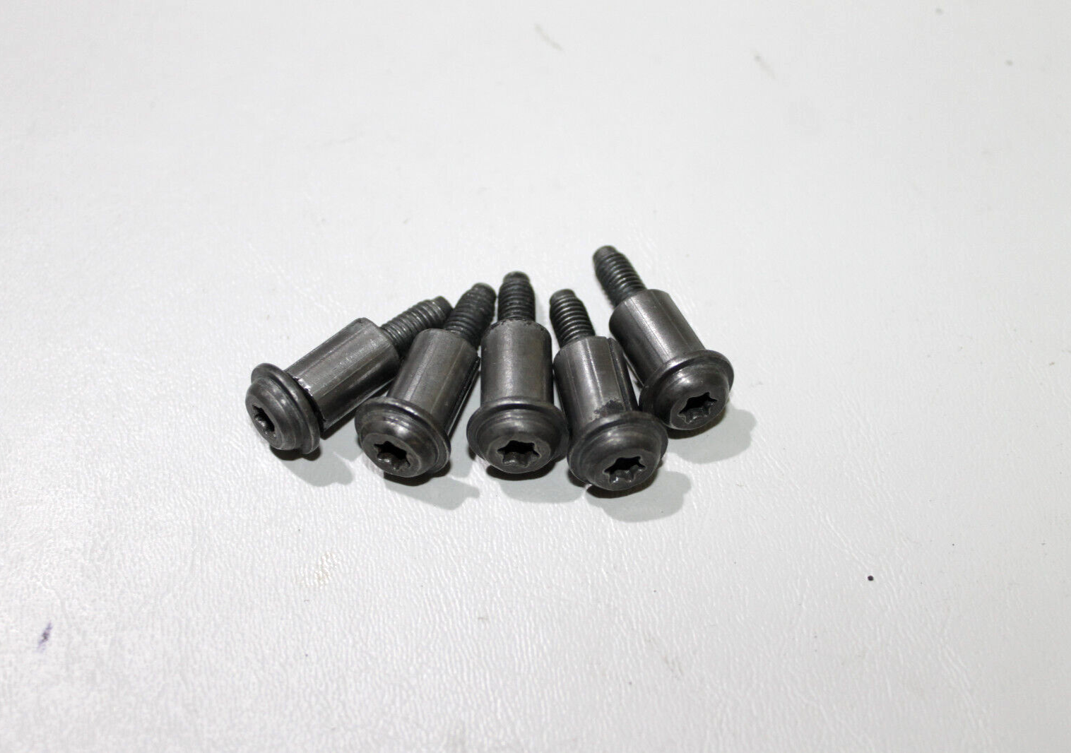 5x VW Audi Valve Cover Torx Engine Bolt / Screw / Fastener Genuine