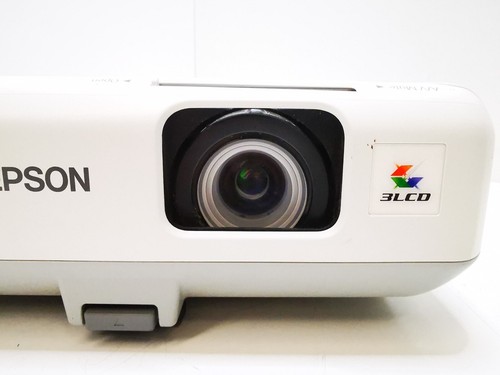 Epson EB-905 Projecteur de salle de conférence 3LCD XGA LAN 3000 lumens - 1136 heures - Photo 3/11