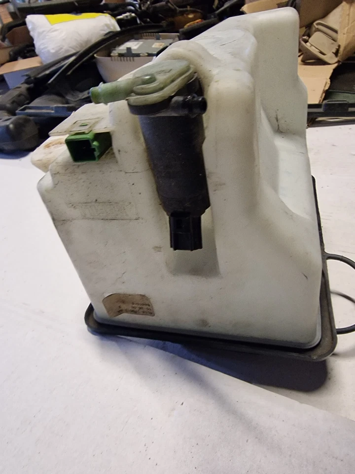 2003-06 NAVIGATOR Ford F150 Expedition Wiper Water Reservoir Expansion TANK - Imagem 4 de 4
