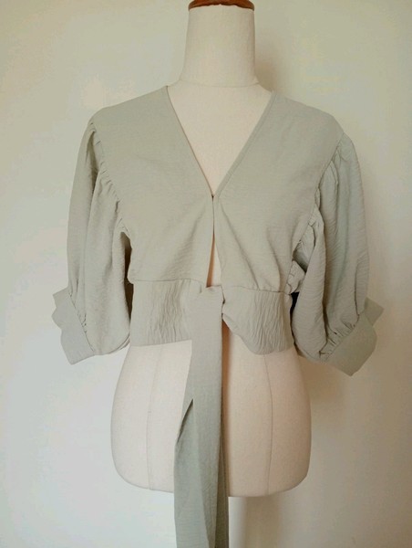 Lorraine Sage Green Cropped Top Bolero Size 10 Linen Blend Tie