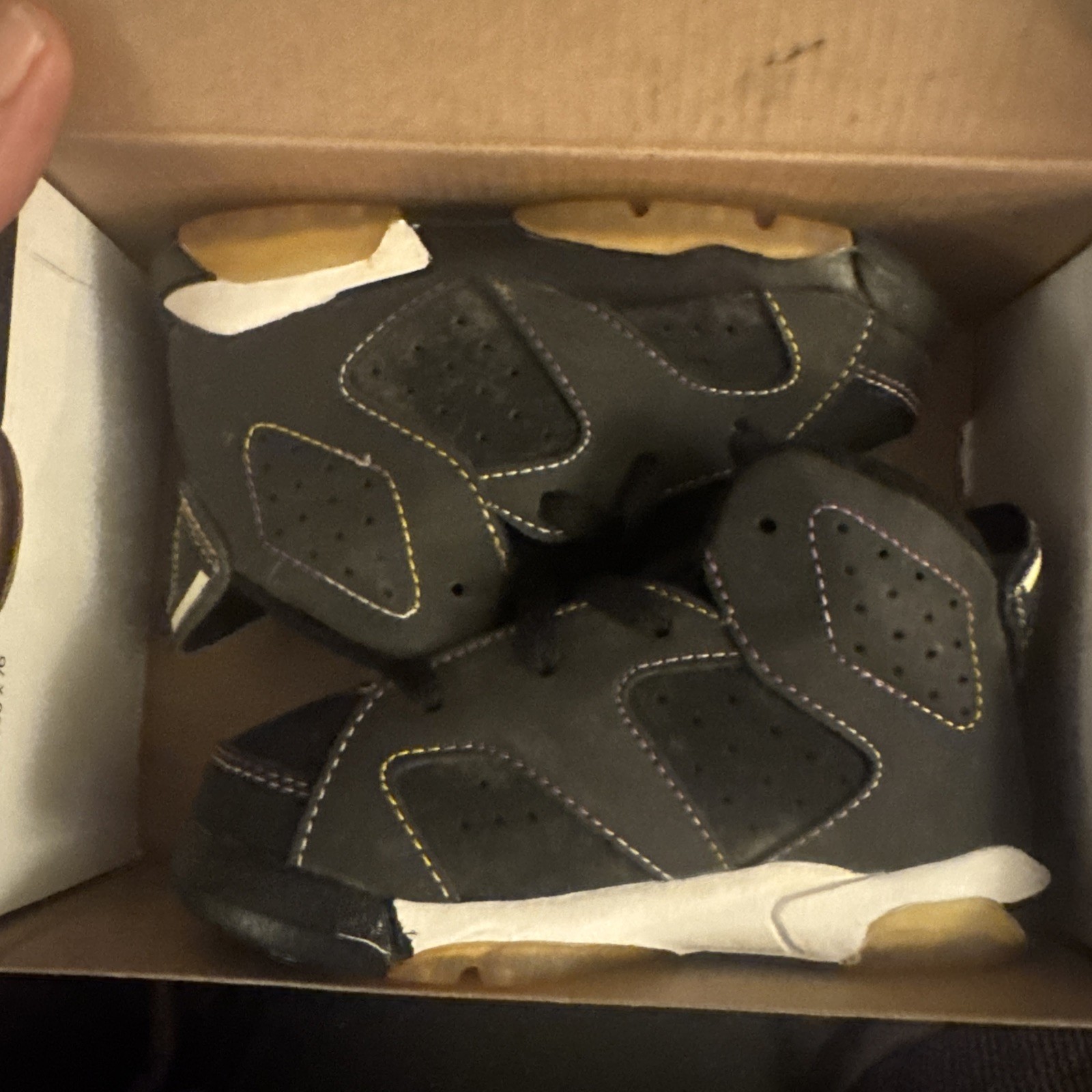 6.5C Jordan 6 Retro Lakers (TD) New Damaged Box Check Pictures