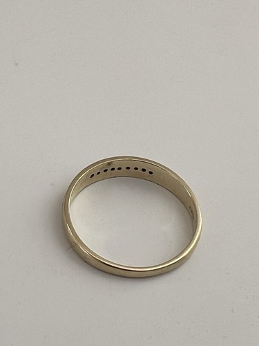 Men’s Gold 10K Wedding Band Set With Small Pinpoint Diamonds. - Picture 5 of 7