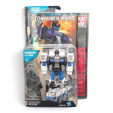 Protectobot Rook Transformers Generations Combiner Wars