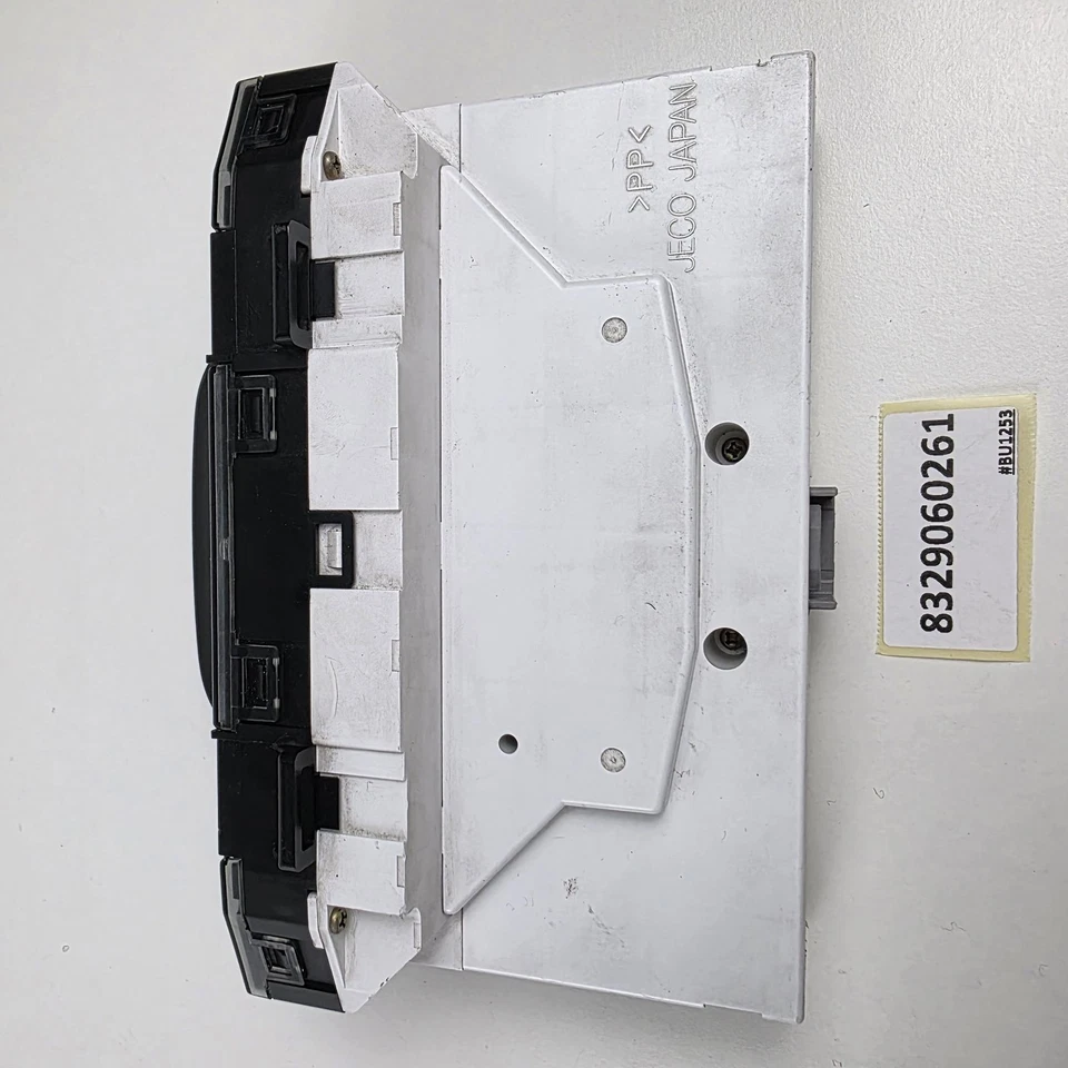 Toyota Land Cruiser (J120) 2002-2010 pantalla multifunción 8329060261 Foto 2 de 4