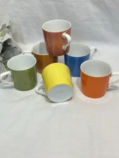Six (6) Colorful Vintage Lipper & Mann 2 3/4” Demitasse 8/75 N Cups Espresso Tea