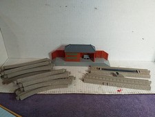 Thomas  Friends Engine And Station And Track