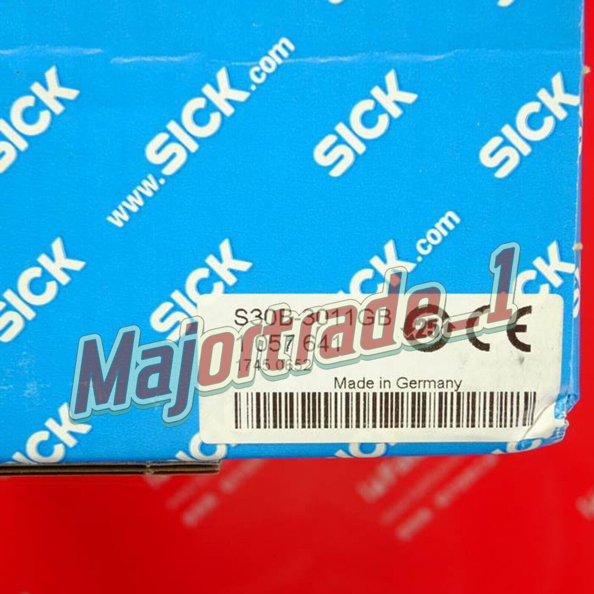 1PCS SICK S30B-3011GB Safe Laser Scanner 1057641 New Fedex or DHL